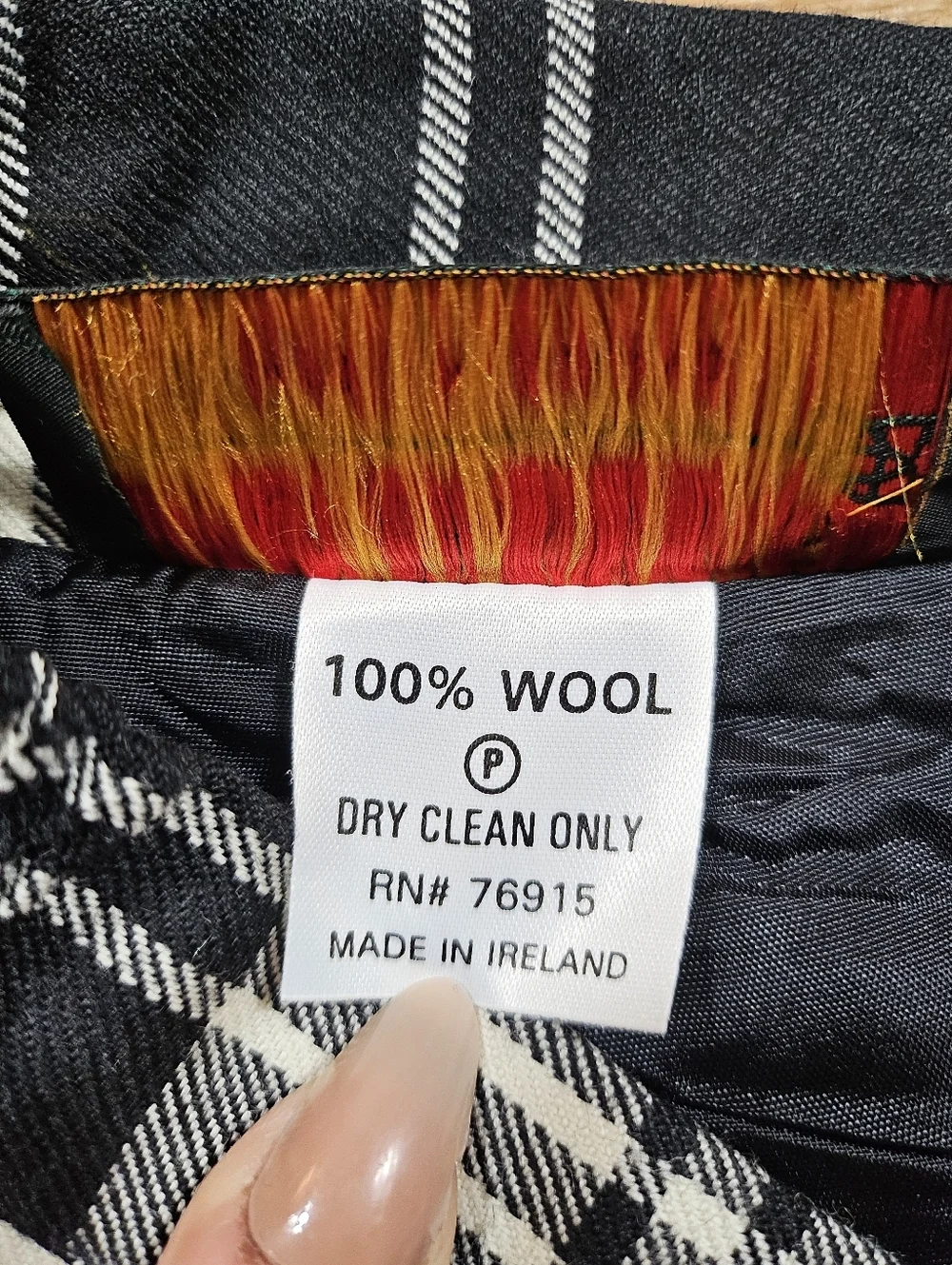 O'Neil Of Dublin 100% Wool Black & White Tartan Plaid Pleated Midi Skirt